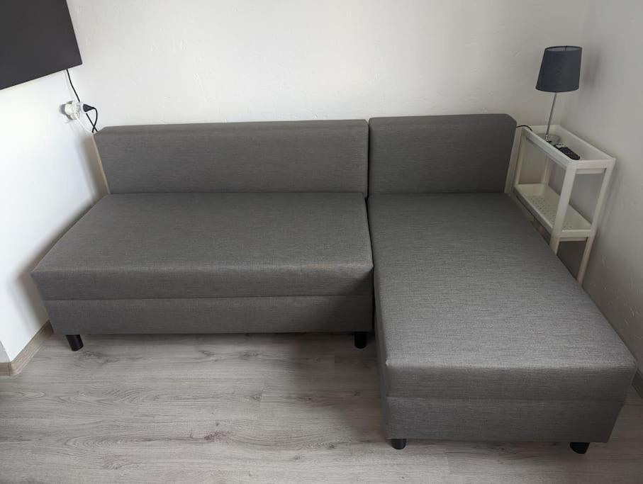 Lovely Studio With Free Parking On Premisis Asten Eksteriør billede