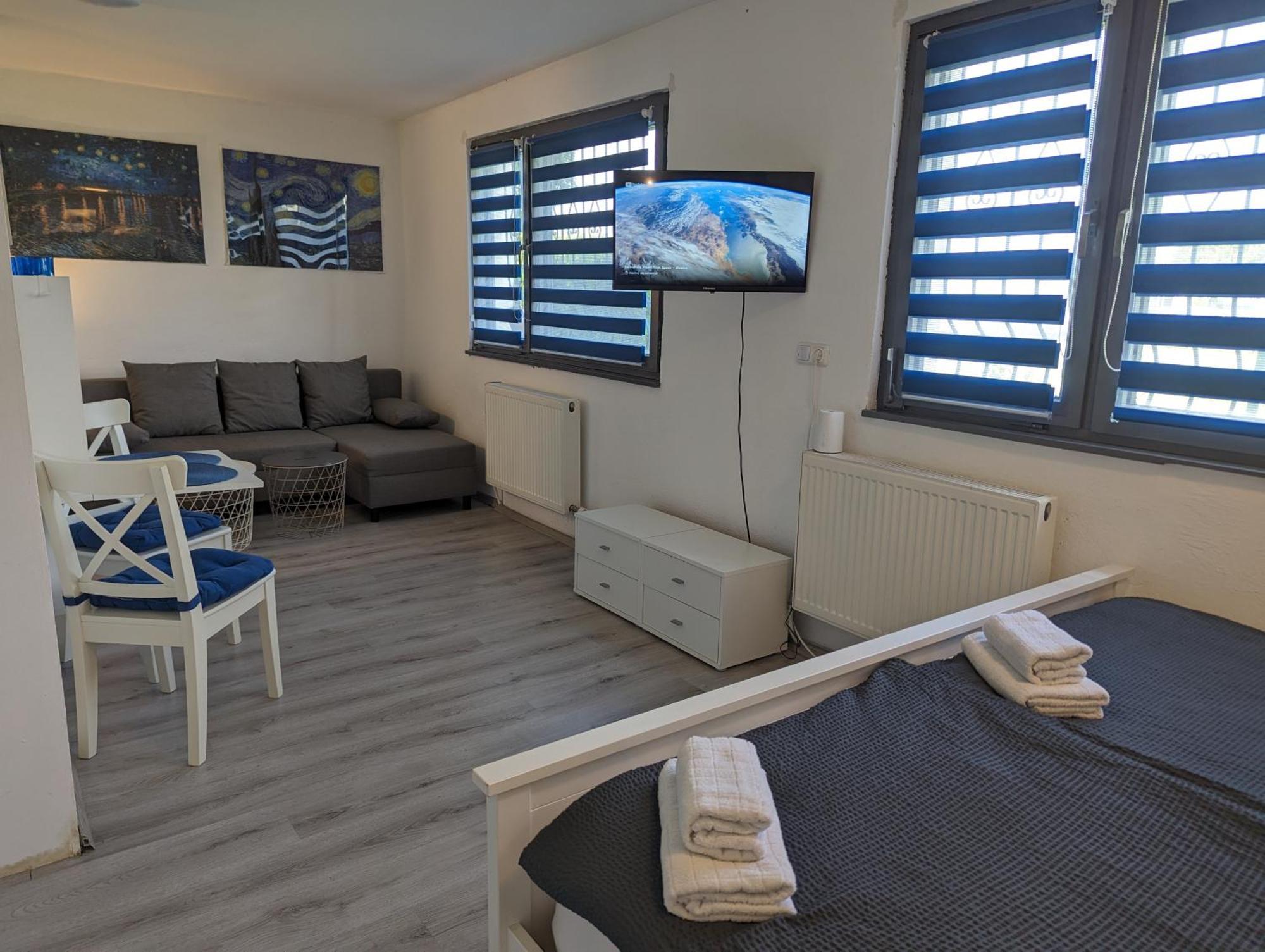 Lovely Studio With Free Parking On Premisis Asten Eksteriør billede